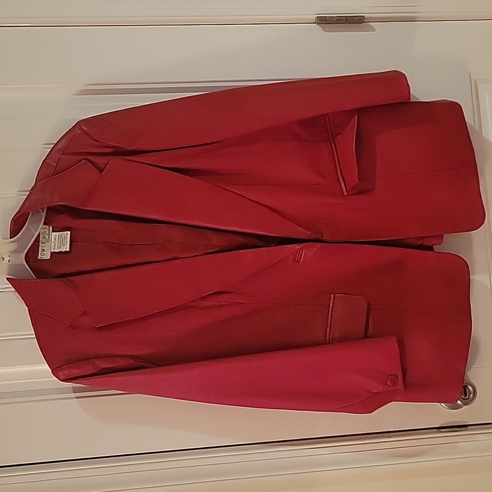 WOMEN'S TOWER HILL COLLECTION. Leather Red Blazer, Jacket Lined size 14.